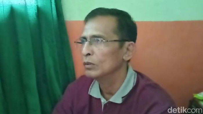 Ayah Brigadir Yosua, Samuel Hutabarat.