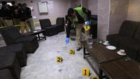 Pelaku diidentifikasi sebagai Adnan Sami Afridi, yang tidak memiliki hubungan kekerabatan dengan korban Afridi.