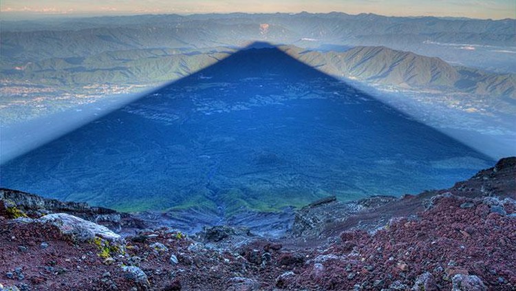 Foto ikonik dari sudut berbeda