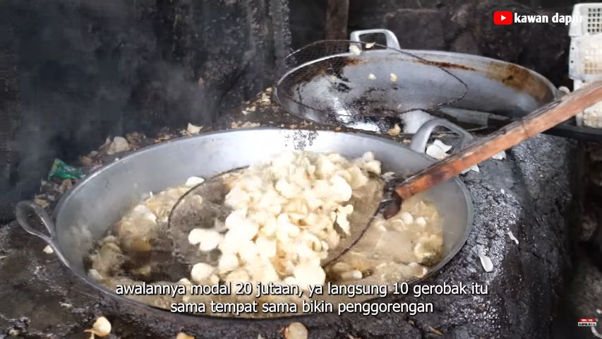 Keren Mantan Kuli Ini Jadi Bos Keripik Singkong Omzet Jutaan Rupiah