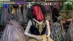 Potret Maneken Berkerudung-Bertopeng di Bawah Aturan Taliban