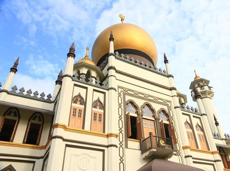Menjelajah Masjid Sultan Singapura yang Megah dan Bersejarah