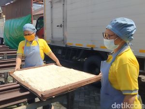 Produksi Mi Panjang Umur Tetap Konsisten Meski Sempat Dihantam Pandemi
