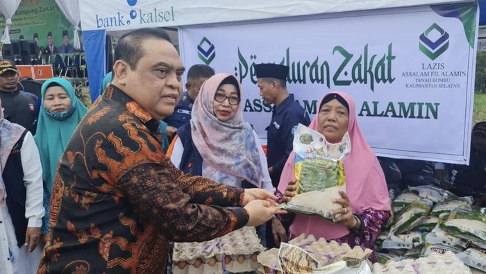 Pencanangan Program Kampung Zakat di Desa Sukamaju Kalsel Pencanangan Program Kampung Zakat di Desa Sukamaju Kalsel