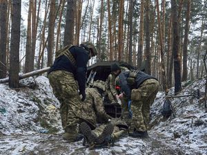 Potret Perjuangan Tentara Medis Ukraina di Medan Perang