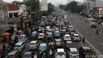 Potret Jalur Neraka di Jam Kerja