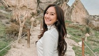 Salshabilla Adriani belakangan jadi eksekutif produser untuk sebuah karya film dan serial pendek di channel YouTube-nya. (Foto: dok Instagram)
