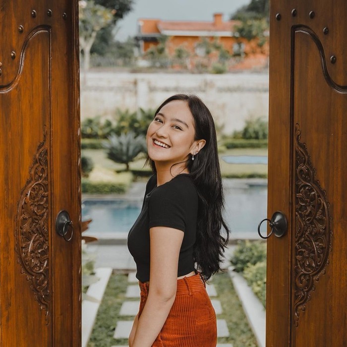 salshabilla adriani