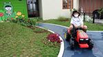 Serunya Anak-anak Bermain di Wahana Edukatif
