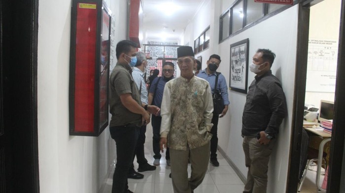Tersangka Korupsi Pengembangan Instalasi Listrik Kampus 2 UINSU, Makmun Suaidi Harahap.  (Foto: Istimewa)