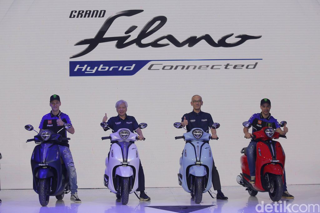 PT Yamaha Indonesia Motor Manufacturing (YIMM) released the latest classy motorbike, the Grand Filano Hybrid Connected.  Fabio Quartararo and Franco Morbidelli also participated in the launch of Grand Filano Hybrid Connected which took place at the St Regis Hotel, Kuningan, South Jakarta, Tuesday (17/1/2023).