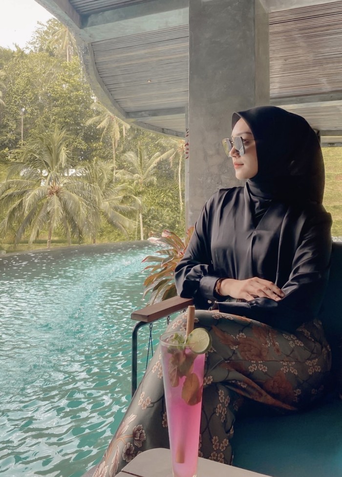 Bahagianya Melody Prima Saat Kulineran di Bali hingga Hotel Mewah