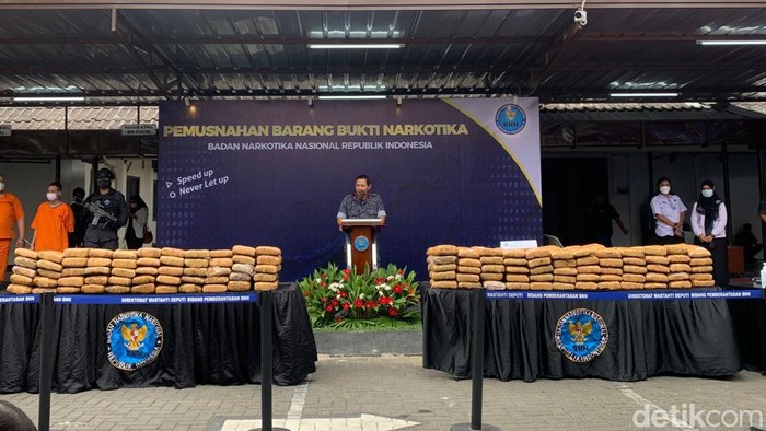 BNN musnahkan ganja kering