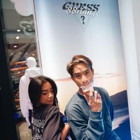 Setelah putus dari Naura, Devano menjalin kasih dengan penyanyi dan infleuncer Baila Fauri. Foto: Instagram/iamdevano