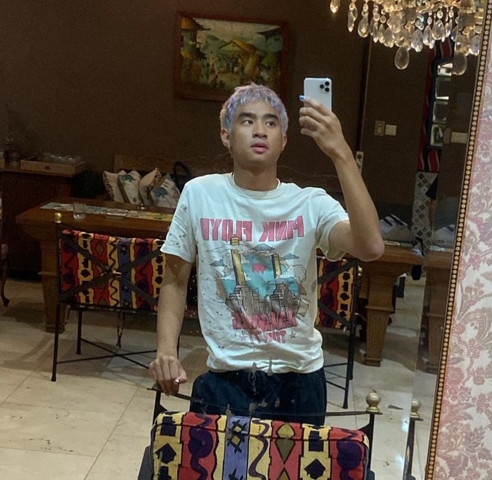 10 Momen Devano Danendra Saat Hangout dan Belanja Mie Instan