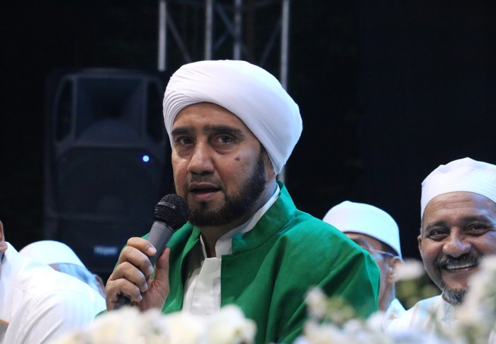 Habib Syech: Jelang 1 Abad NU Kumandangkan Sholawat di Seluruh Negeri