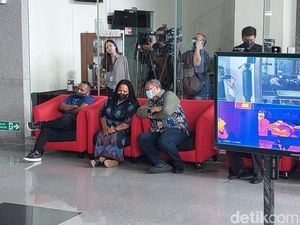 Istri dan Anak Lukas Enembe Diperiksa KPK Hari Ini