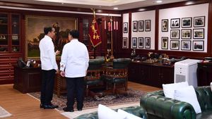 Tanda Tanya Isi Pertemuan Jokowi dan Prabowo di Istana