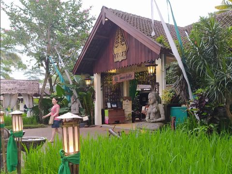Ada banyak kafe di Malang. Berikut ini sederet kafe ramah anak di Malang yang nyaman dan asri.