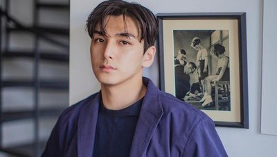 7 Foto Ganteng Kim Sejun, Kontestan Singles Inferno 2 Viral Curi Atensi