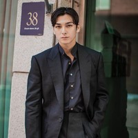 Acara perjodohan Netflix Singles Inferno 2 menjadi tontonan populer di mancanegara. Hal itu membuat sejumlah kontestannya seperti Kim Sejun meraih popularitas. Foto: dok. Instagram @asser__kim