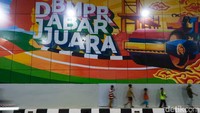 Ridwan Kamil menitip pesan kepada warga Depok untuk menghormati Jalan Dewi Sartika. Karena, nama jalan tersebut mrupakan nama dari seorang Pahlawan Nasional yakni Dewi Sartika.