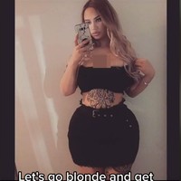 Itu sangat tidak nyaman, sangat berat, dan aku bisa sangat sakit. Aku kesulitan mencari pakaian yang cocok dan aku akhirnya hanya memakai t-shirt longgar. Ada opsi yang sangat terbatas untuk wanita berpayudara besar, terutama jika kamu tidak mau memperlihatkan belahan dada, Sangat merasa sangat cemas ketika keluar di publik jika aku memakai sesuatu yang ketat di dada, aku melihat para wanita menatap, katanya dilansir Dailystar.Foto: TikTok Pamelia J