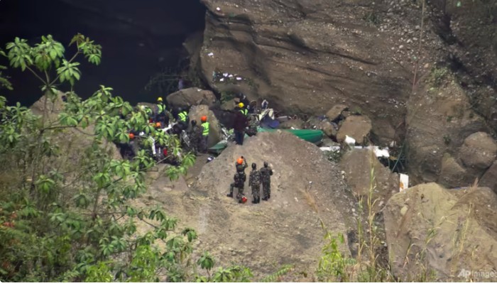 Pencarian korban Yeti Airlines di Nepal
