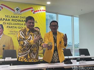 Menanti Langkah Politik Ridwan Kamil Usai Gabung Golkar