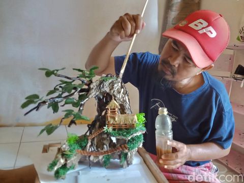 Seni Terarium karya warga Purwakarta.