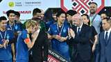 Presiden FIFA Puji-puji Thailand dan Vietnam, Sepakbola Indonesia Sehat?