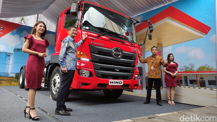 Truk Hino500 Ultimate Safety. Truk Hino500 Ultimate Safety.