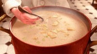 Dalam film Ratatouille muncul hidangan sup krim yang tampak lezat. Kuncinya ada pada semangat chef dalam membuat sup tersebut, bukan sekadar memadukan air, sayuran, dan ragam bumbu ke dalamnya.