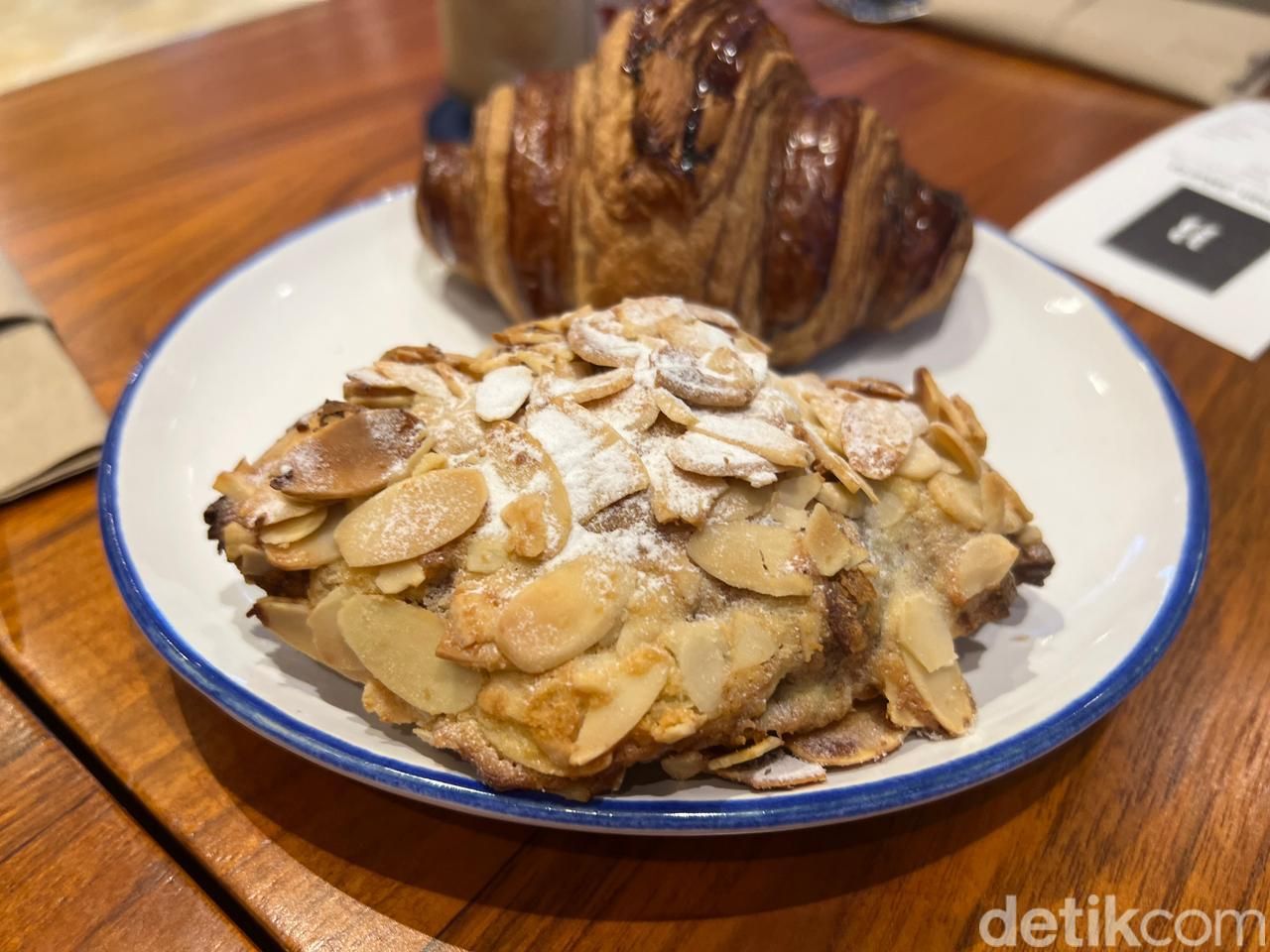 Battle Croissant