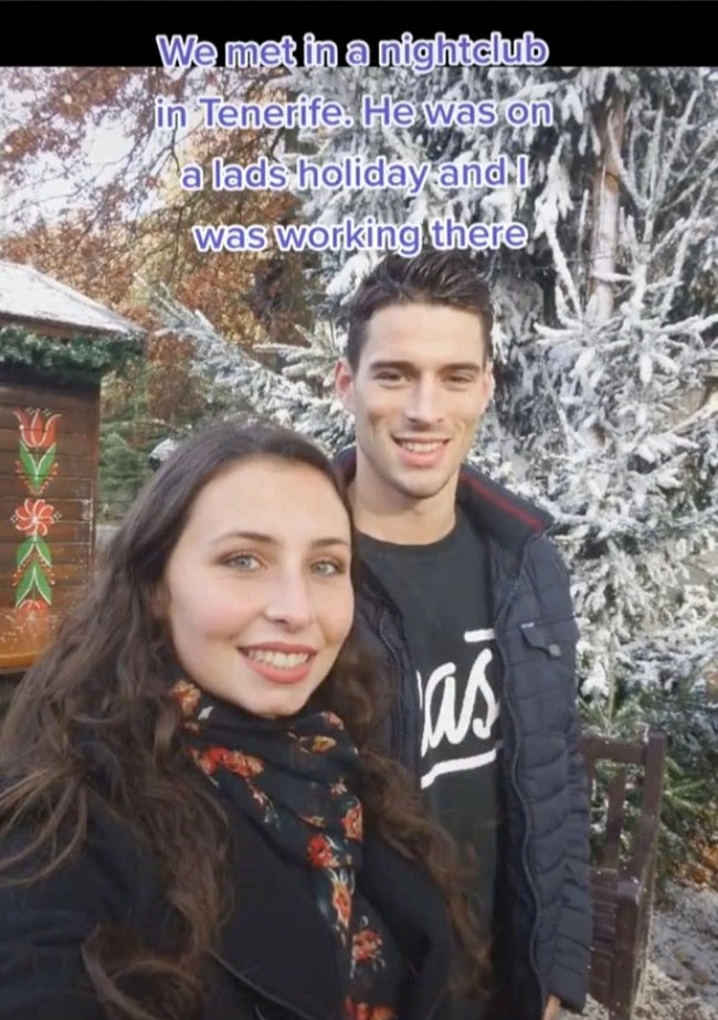 Dalam tulisan lain, Hazel mengaku mereka dipertemukan di sebuah klub. Ketika itu suaminya sedang liburan sedangkan dia bekerja di sana. Netizen pun semakin percaya bahwa mereka berjodoh.Foto: TikTok