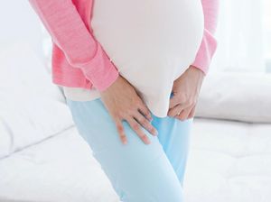 Ratusan Anak Ponogoro Nikah karena Hamil Duluan, Tanda Krisis Edukasi Seks?