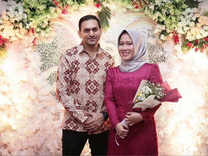 Kisah cinta beda negara viral di media sosial. Foto: Dok. pribadi Annisa. Kisah cinta beda negara viral di media sosial. Foto: Dok. pribadi Annisa.