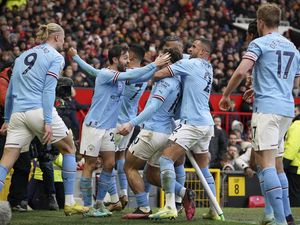 Manchester City Pepet Arsenal Lagi