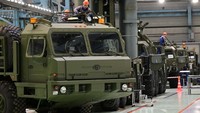Pabrik yang memproduksi kendaraan militer ini merupakan milik Almaz-Antey Corporations.