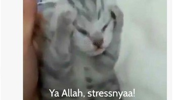 Selepas rehat, Marcus/Kevin bangkit. Mereka berhasil menyamakan skor menjadi 13-13, tertinggal 14-17, kemudian berbalik unggul 19-18. Satu smash menyilang Marcus yang gagal dikembalikan sempurna oleh Ren mengubah skor menjadi 20-18. Foto: Twitter