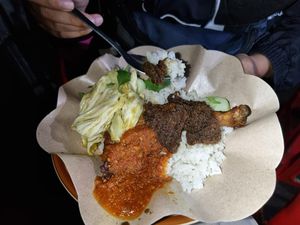 Dokter Sebut Nasi Minyak di Surabaya yang Viral Picu Bibit Kanker