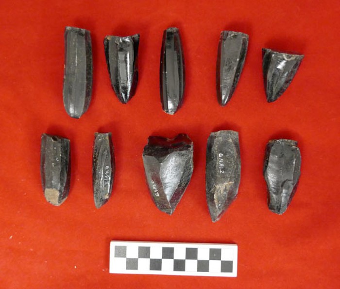 Obsidian dari situs Maya Qumarkaj dan wilayah sekitarnya di Guatemala