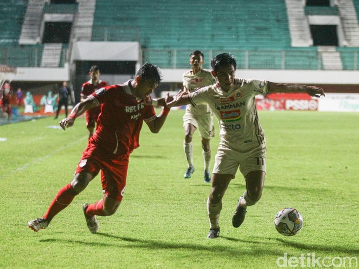 Pesis Solo mengalahkan Persija Jakarta dengan skor 0-1 dalam laga lanjutan Liga 1 2022/2023 di Stadion Maguwoharjo, Sleman, DIY, Kamis (19/1/2023).