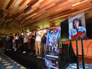Kolaborasi dengan Musisi Top, Para Pelukis Banyuwangi Rambah Dunia NFT