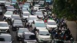 Potret Macet Jalan Gatot Subroto Arah Semanggi Pagi Ini