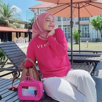 Pernikahan antara Puteri dan Syamsul sendiri sudah berlangsung selama 8 tahun, tepatnya pada 8 Maret 2014. Dari pernikahan tersebut keduanya telah dikaruniai 2 anak, laki-laki dan perempuan. Foto: Instagram/@puterisarahliyana