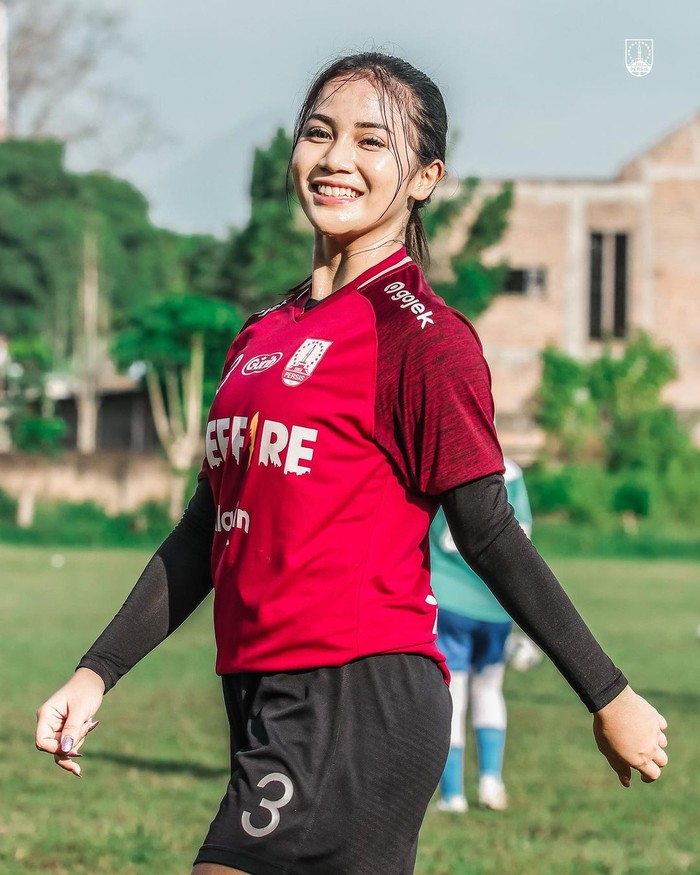 safira ika putri safira ika putri