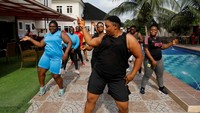 Pasukan Naga juga mengadvokasi hak-hak anak perempuan dan perempuan. Hal itu buntut dari kekerasan gender marak terjadi di Nigeria, yang memiliki salah satu tingkat kekerasan seksual tertinggi di dunia.  