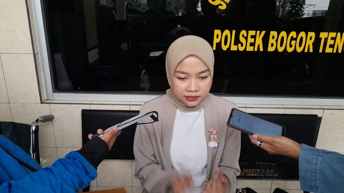 Selebgram Bogor Mengaku Ditipu Travel Umroh (Muchamad Sholihin-detikcom)