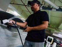 Kredit Mobil Listrik Masih Sepi Peminat, Ini Alasannya